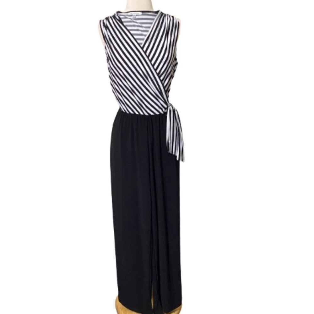 Tash Sophie Black & White Jumpsuit Size XS